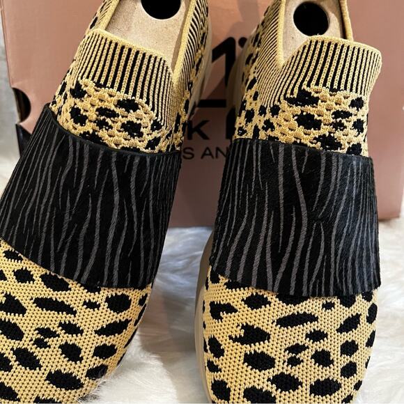 NEW Mark Nason x Skechers Modern Jogger Cheetah Mesh Knit Slip-on Sneakers NIB 6 - Picture 7 of 16